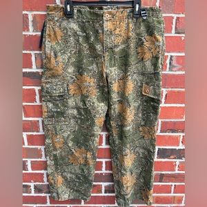 Rasco 10 oz Men’s Cajun Camo Hunting Pants. Size L-XL 36-40 x 27.5” (altered)